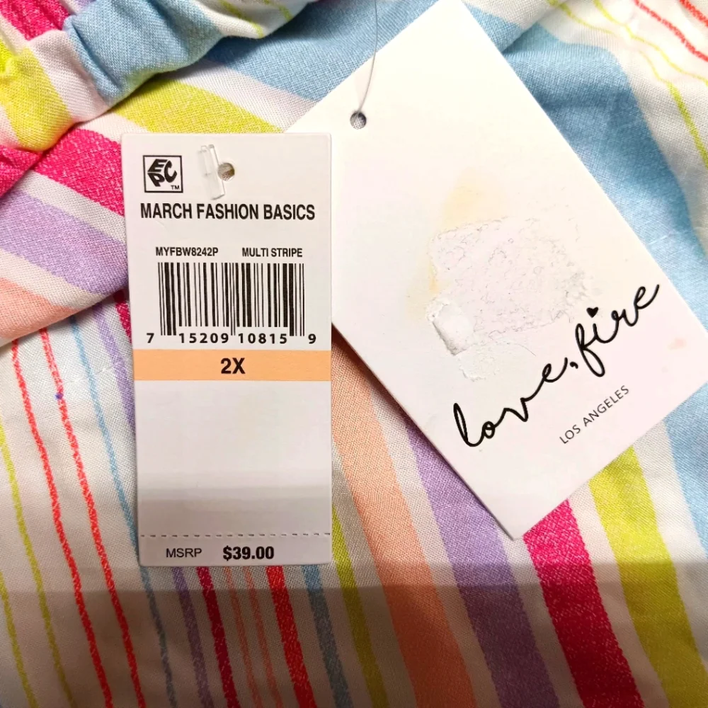Love,Fire Shorts NWT - Picture 3 of 4